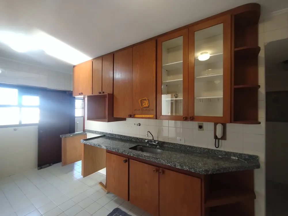 Apartamento, 3 quartos, 240 m² - Foto 8