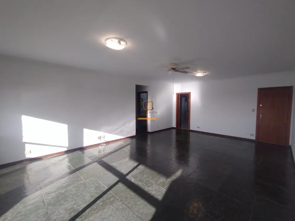 Apartamento, 3 quartos, 240 m² - Foto 5