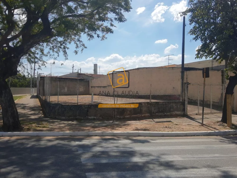 Loteamento e Condomínio, 373 m² - Foto 1