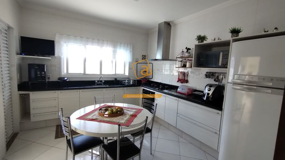 Casa à venda e aluguel com 3 quartos - Foto 8