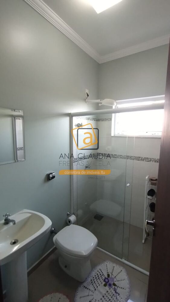 Casa à venda e aluguel com 3 quartos - Foto 2