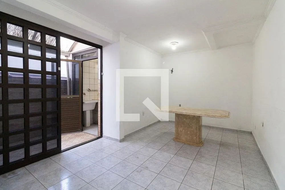 Casa, 3 quartos, 165 m² - Foto 2
