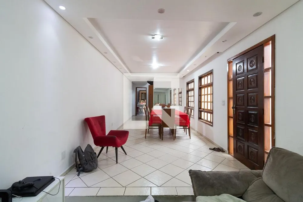 Casa, 3 quartos, 180 m² - Foto 1