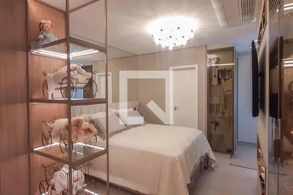 Apartamento, 3 quartos, 184 m² - Foto 1