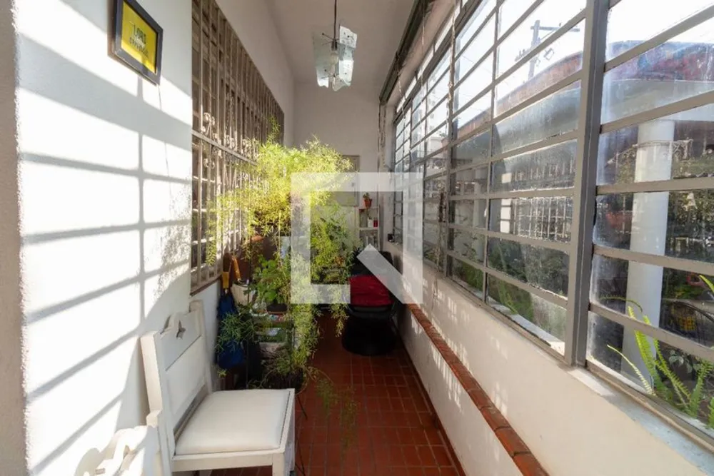 Casa, 2 quartos, 180 m² - Foto 1