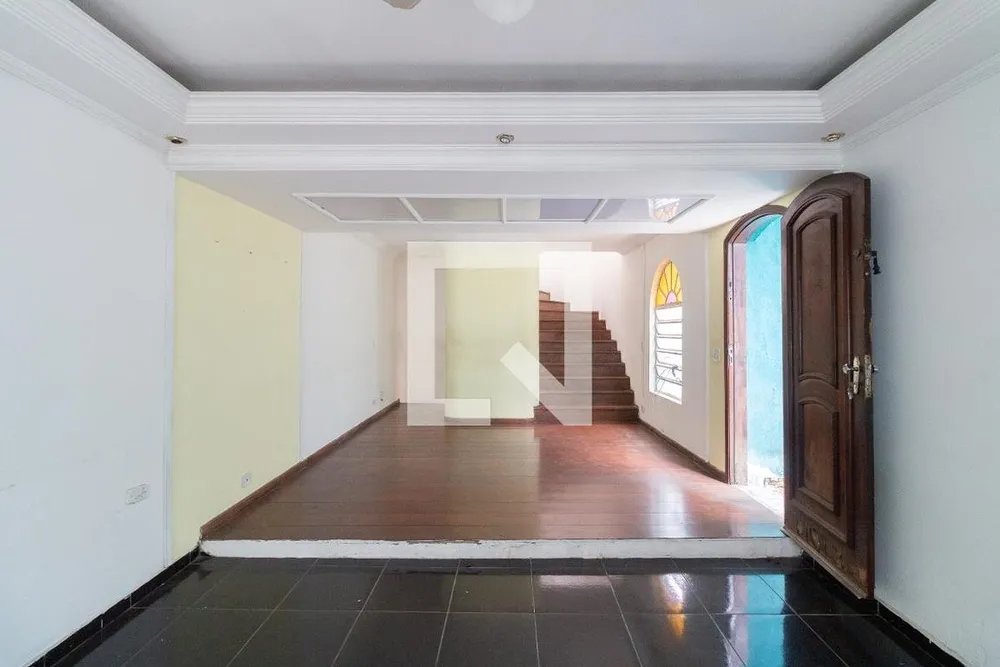 Casa, 3 quartos, 244 m² - Foto 1