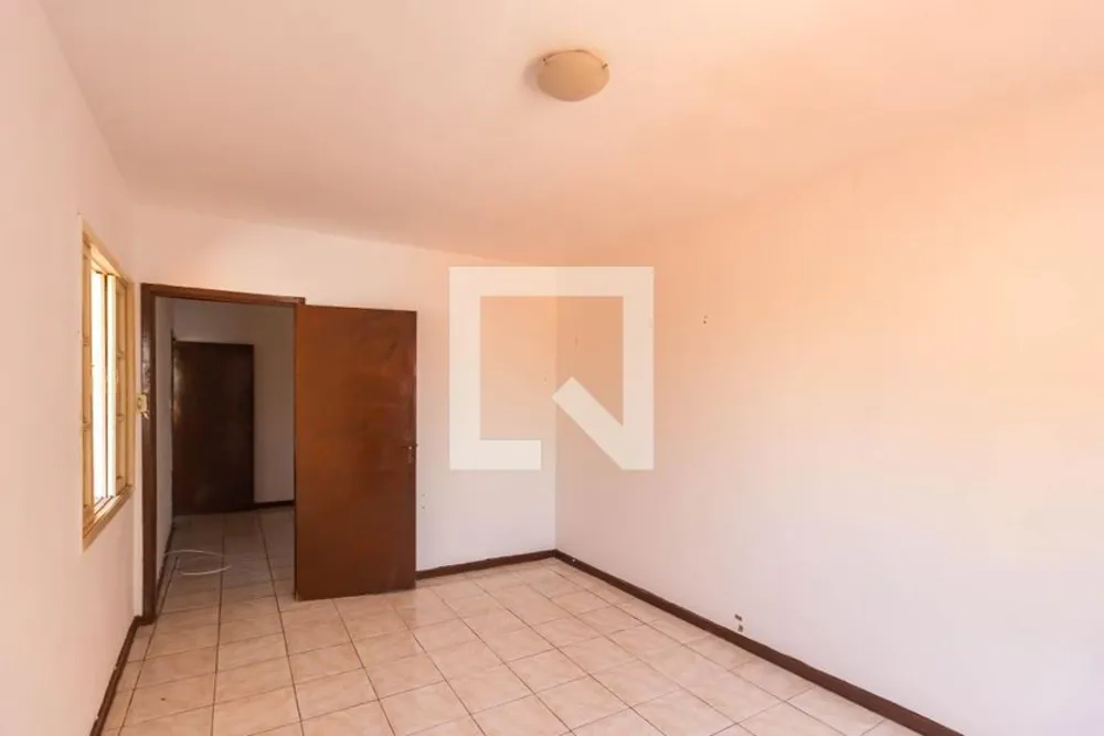 Casa, 4 quartos, 70 m² - Foto 1