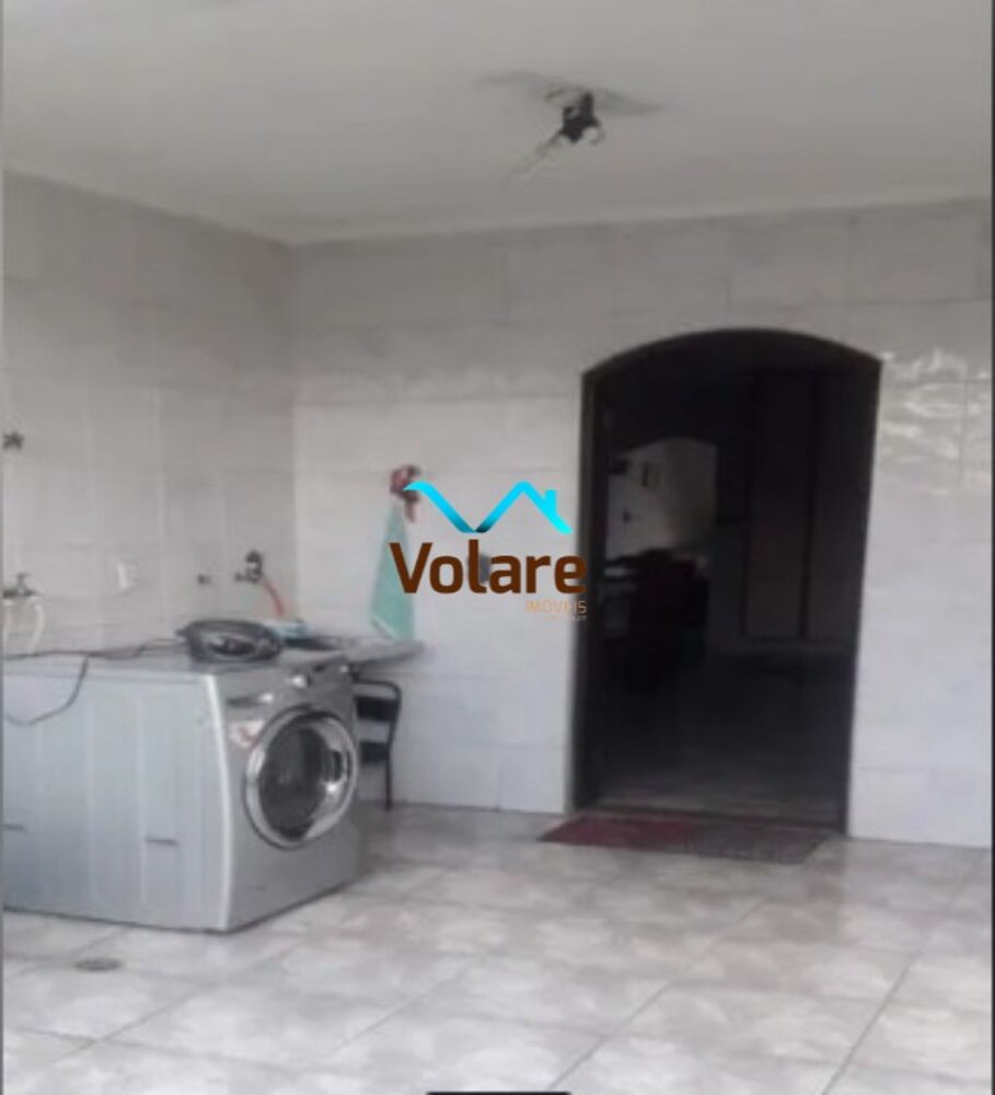 Casa à venda com 4 quartos, 370m² - Foto 7