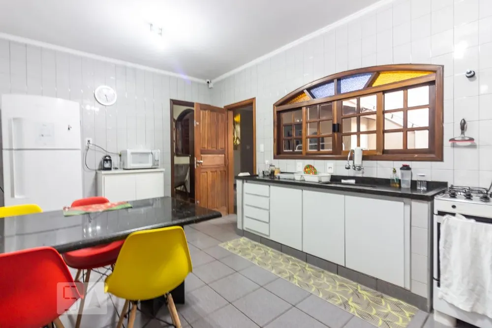 Casa, 4 quartos, 170 m² - Foto 1
