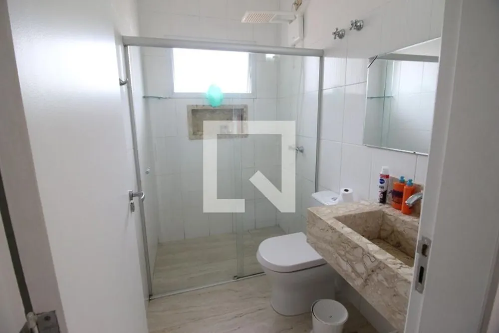 Casa, 3 quartos, 199 m² - Foto 2
