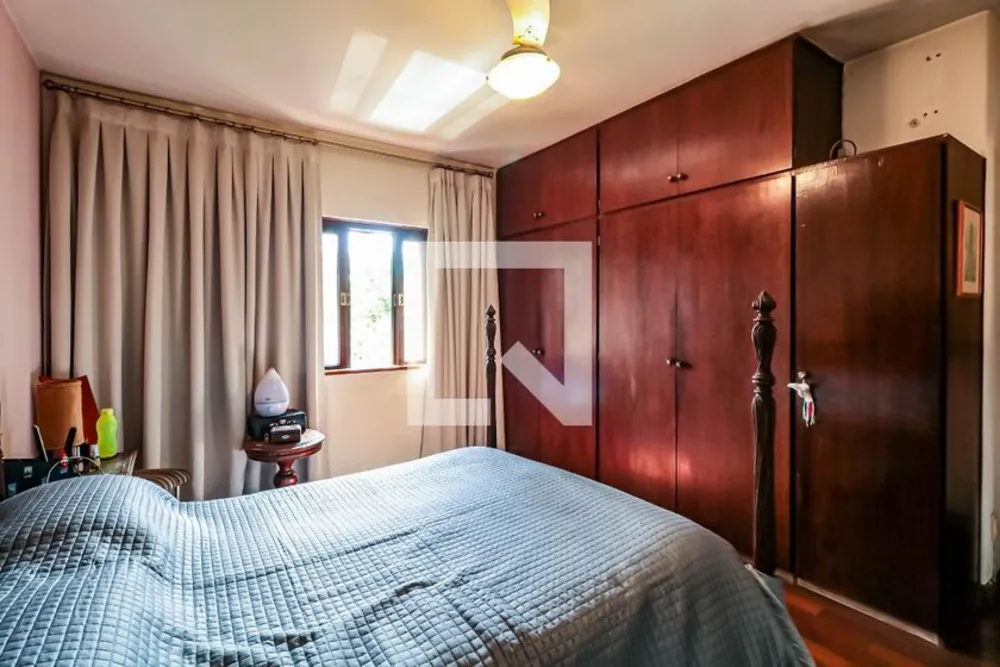 Casa, 3 quartos, 300 m² - Foto 1