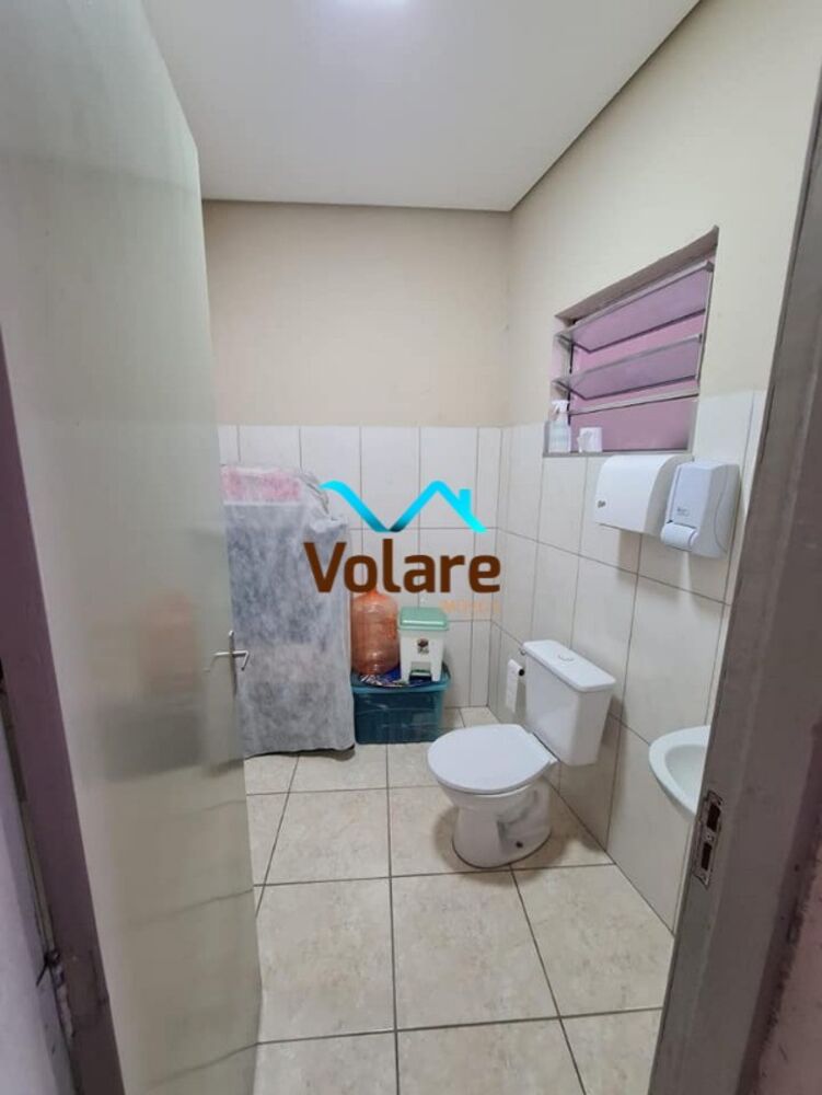 Casa à venda com 3 quartos, 158m² - Foto 4