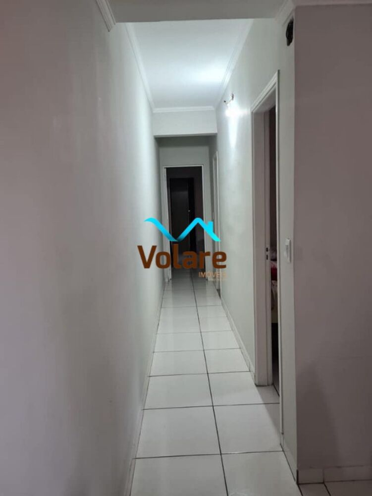 Casa à venda com 3 quartos, 158m² - Foto 2