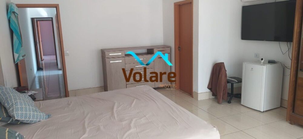 Casa à venda com 4 quartos, 270m² - Foto 10