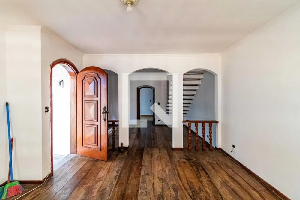 Casa, 3 quartos, 250 m² - Foto 1