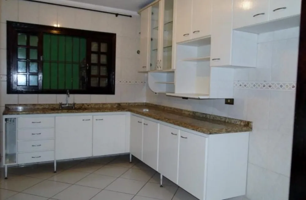 Casa, 3 quartos, 174 m² - Foto 2