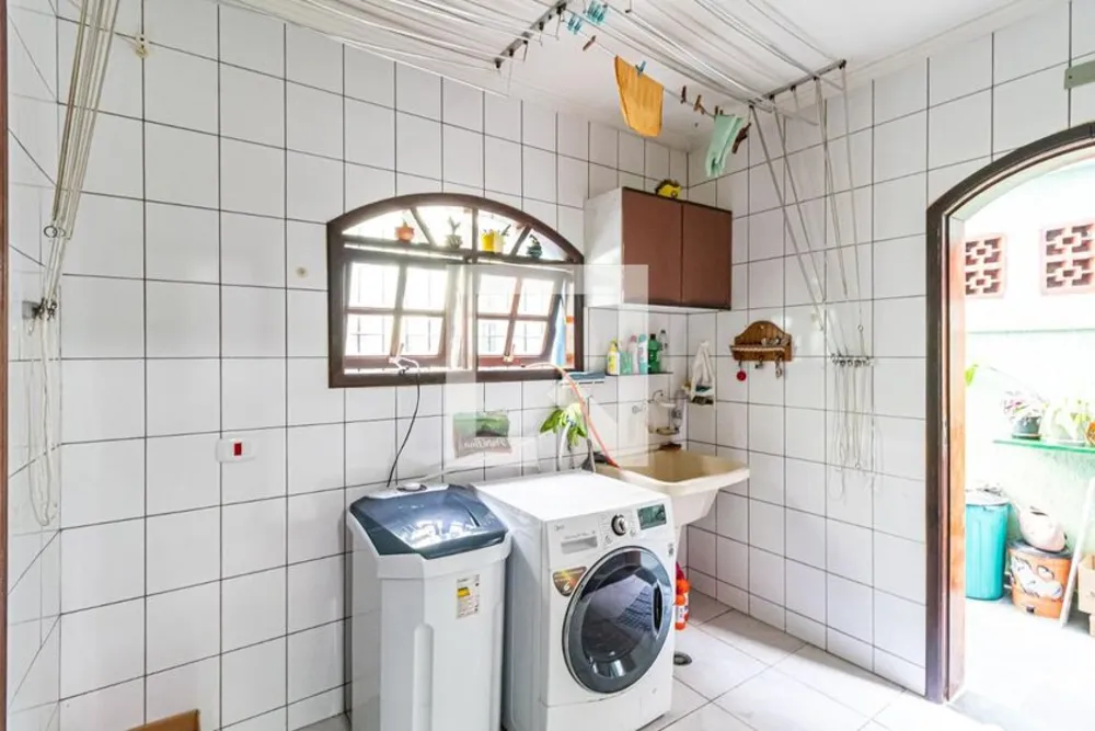 Casa, 3 quartos, 221 m² - Foto 3
