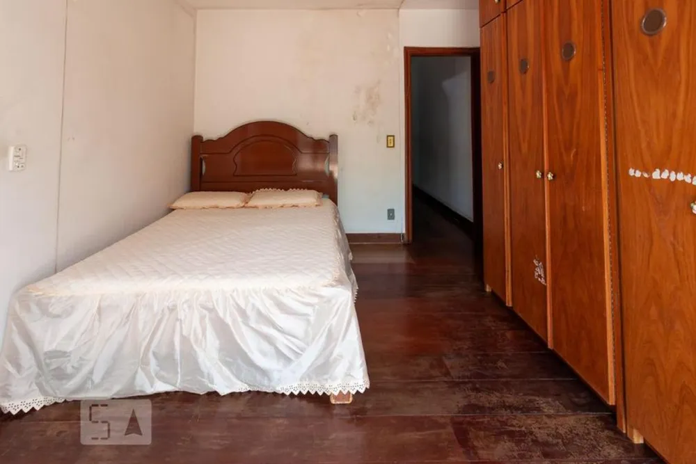 Casa, 4 quartos, 133 m² - Foto 1