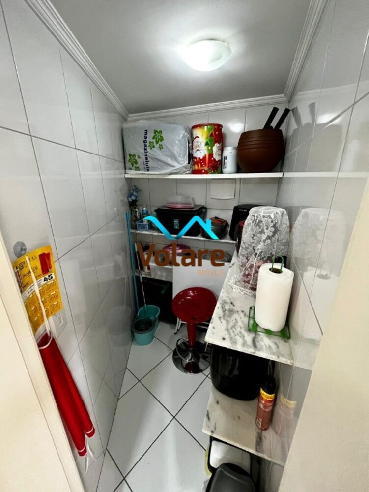 Casa, 3 quartos, 212 m² - Foto 2