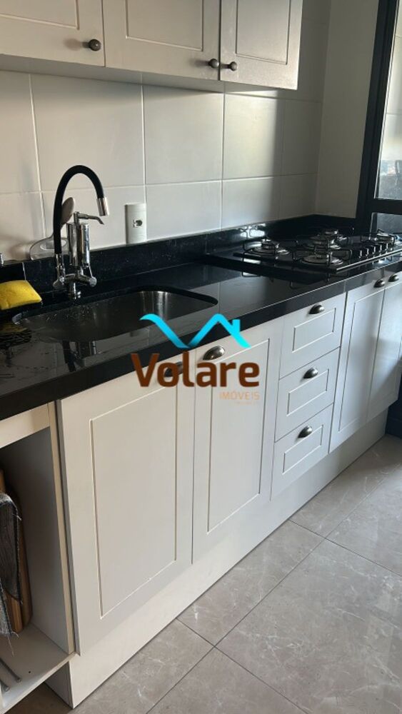 Apartamento à venda com 2 quartos, 62m² - Foto 4