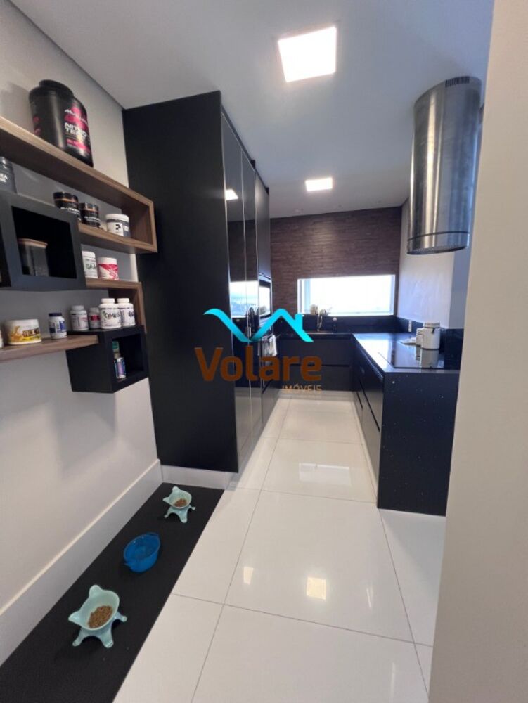 Cobertura, 3 quartos, 243 m² - Foto 11