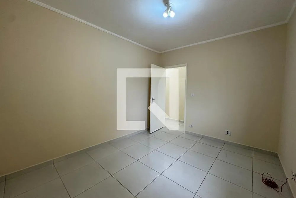 Casa, 3 quartos, 214 m² - Foto 2