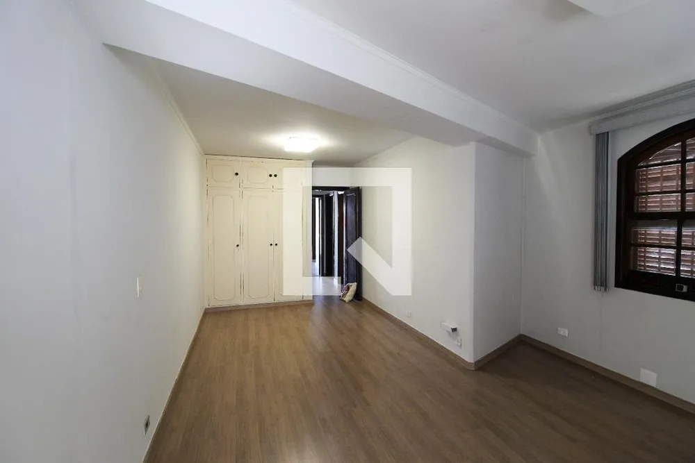 Casa, 3 quartos, 230 m² - Foto 1