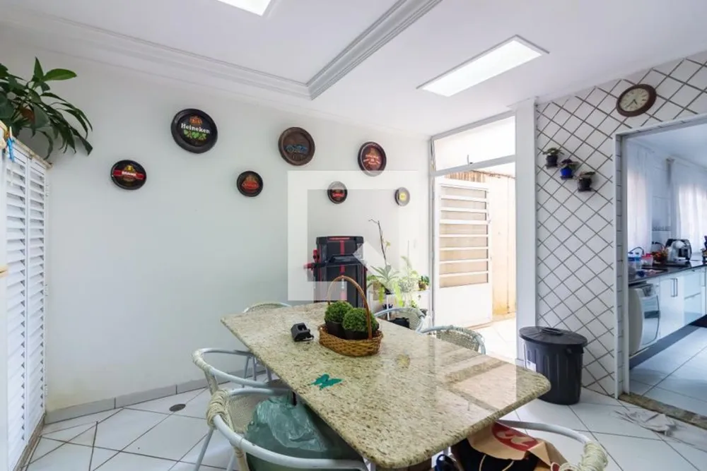 Casa, 3 quartos, 220 m² - Foto 4