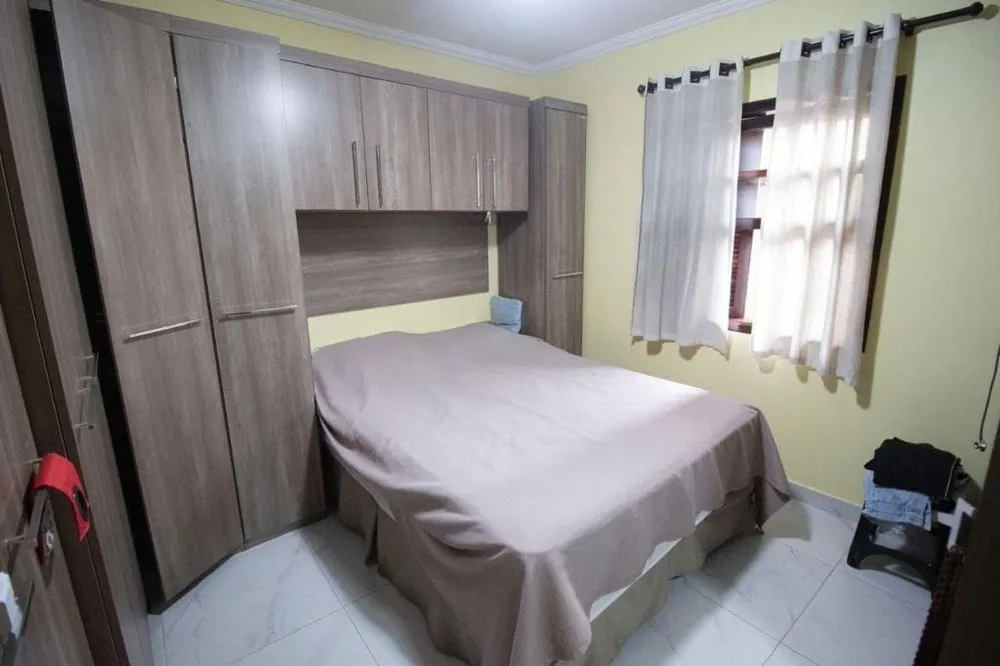 Casa, 3 quartos, 158 m² - Foto 1