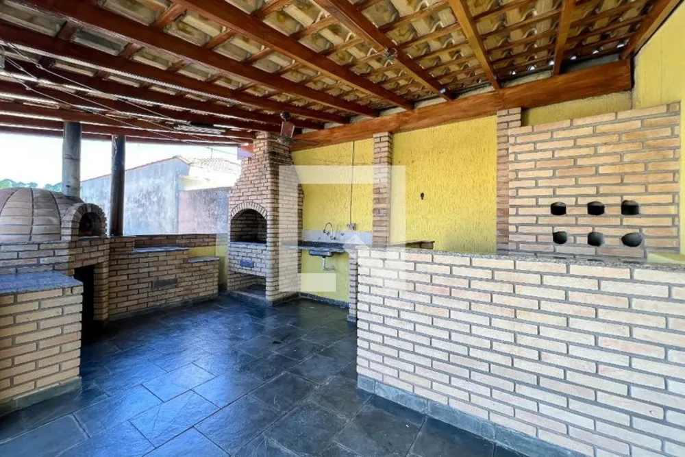 Casa, 2 quartos, 240 m² - Foto 2