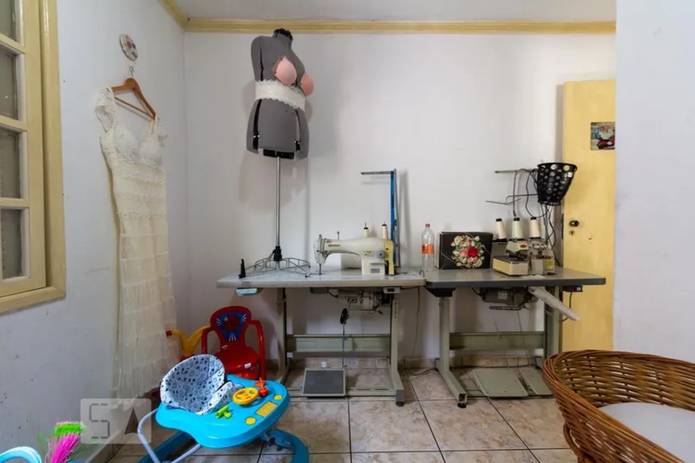 Casa, 3 quartos, 230 m² - Foto 2