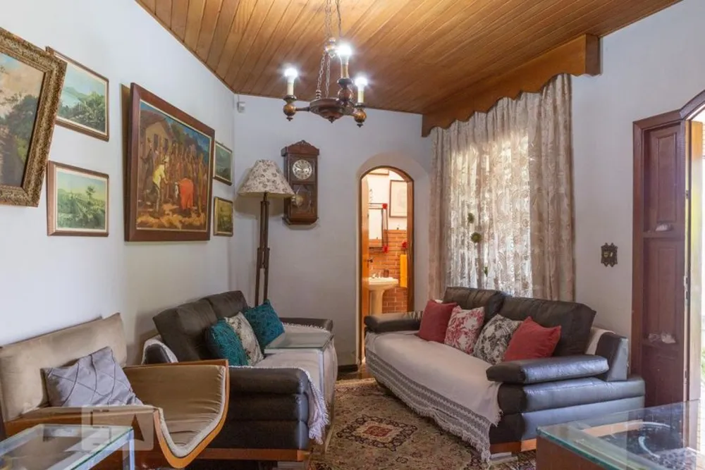 Casa, 3 quartos, 256 m² - Foto 1