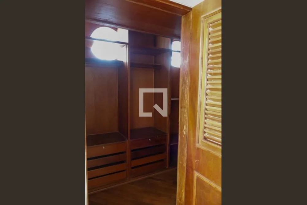 Casa, 5 quartos, 210 m² - Foto 3