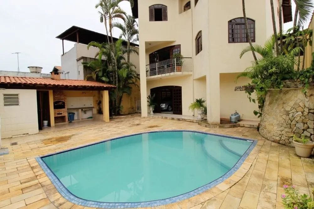 Casa, 4 quartos, 354 m² - Foto 2