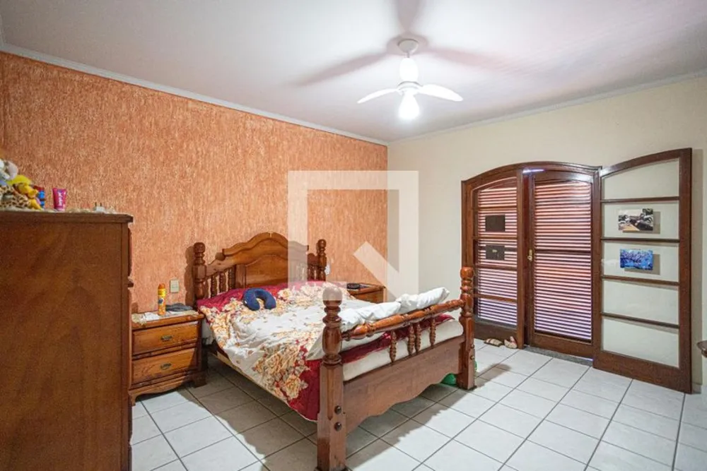 Casa, 4 quartos, 300 m² - Foto 1