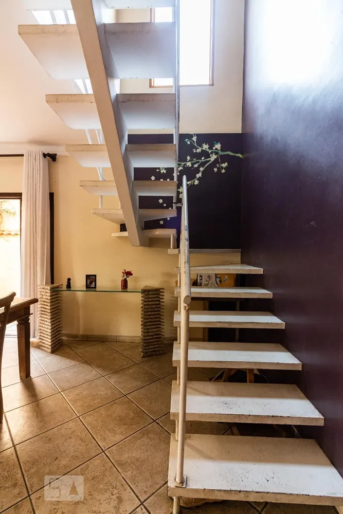 Casa, 3 quartos, 286 m² - Foto 1