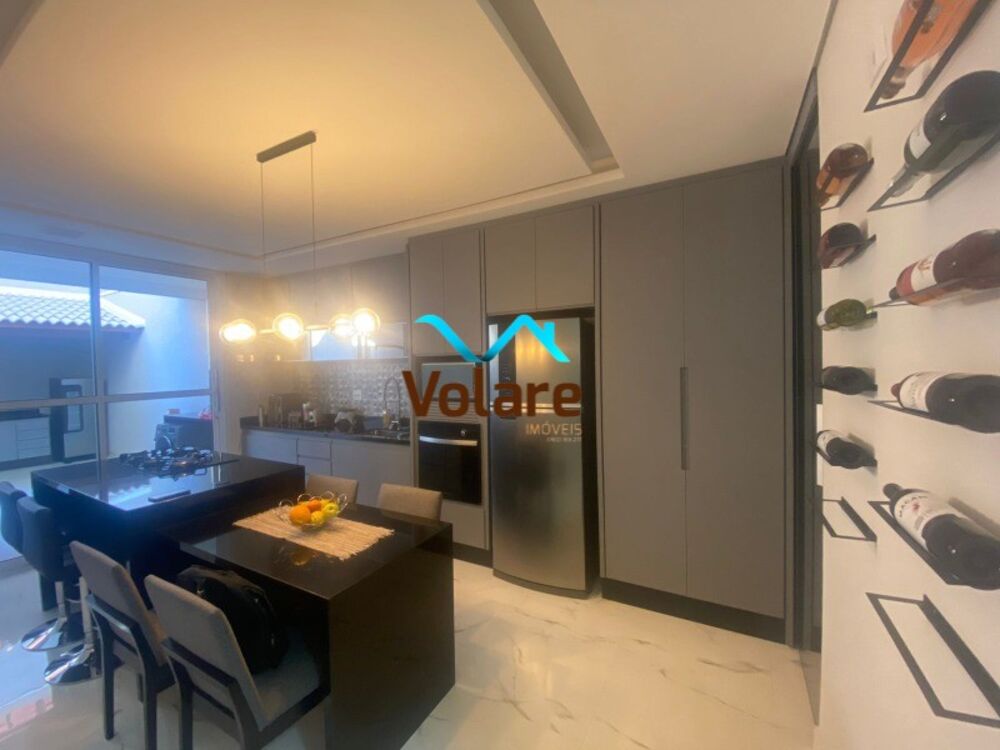 Casa, 3 quartos, 210 m² - Foto 2