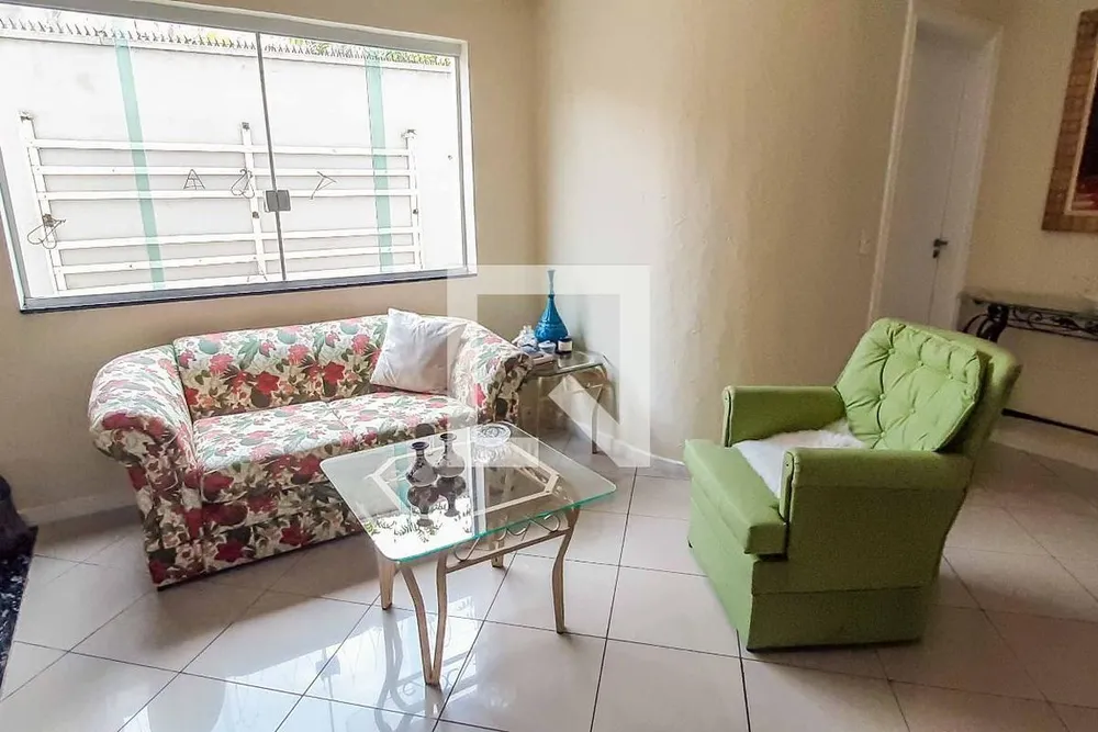 Casa, 3 quartos, 250 m² - Foto 2