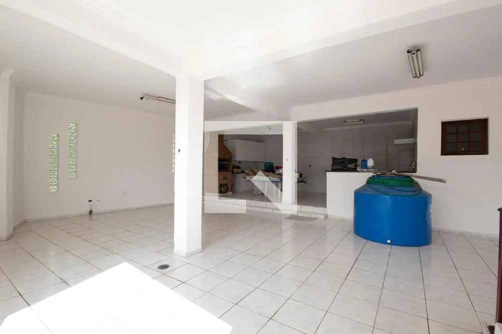 Casa, 3 quartos, 180 m² - Foto 4