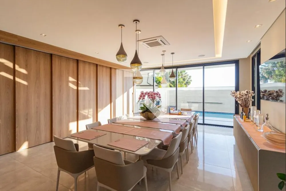 Casa, 4 quartos, 384 m² - Foto 2