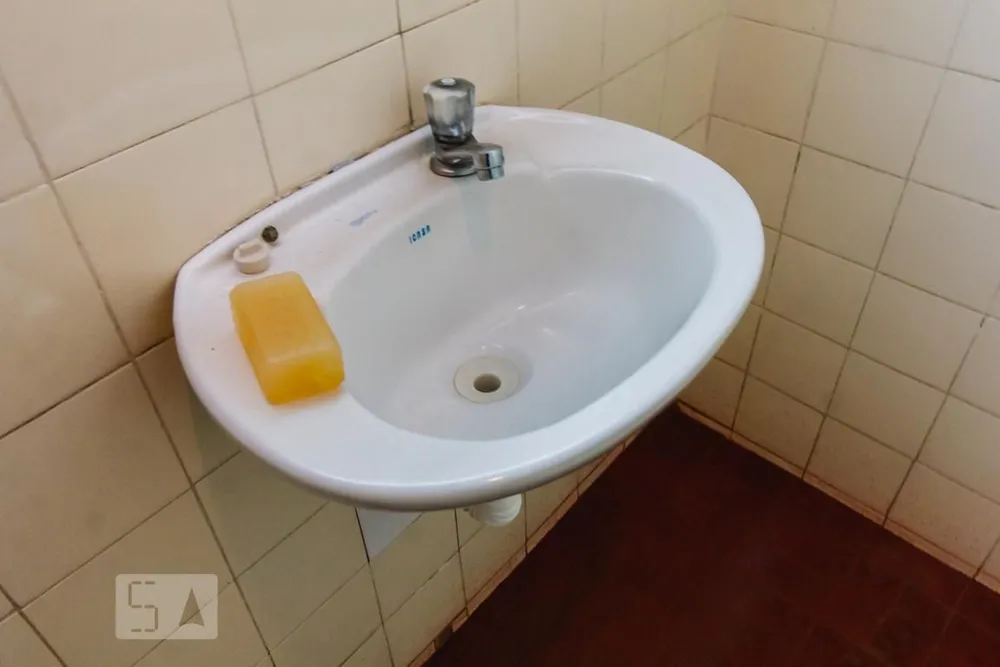 Casa, 1 quarto, 180 m² - Foto 2