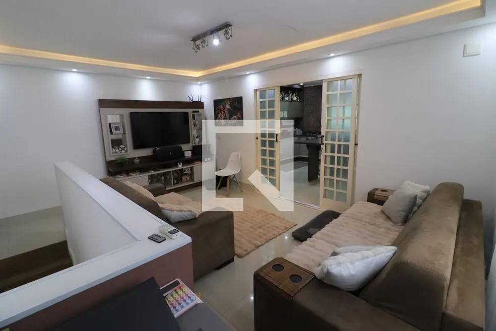 Casa, 4 quartos, 225 m² - Foto 1