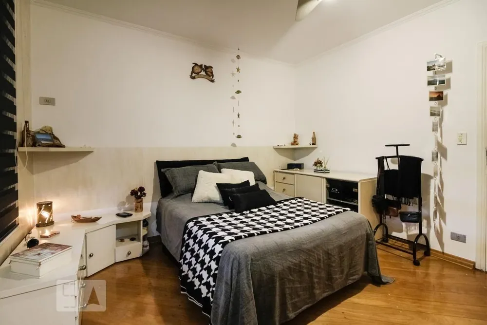 Casa, 4 quartos, 275 m² - Foto 1