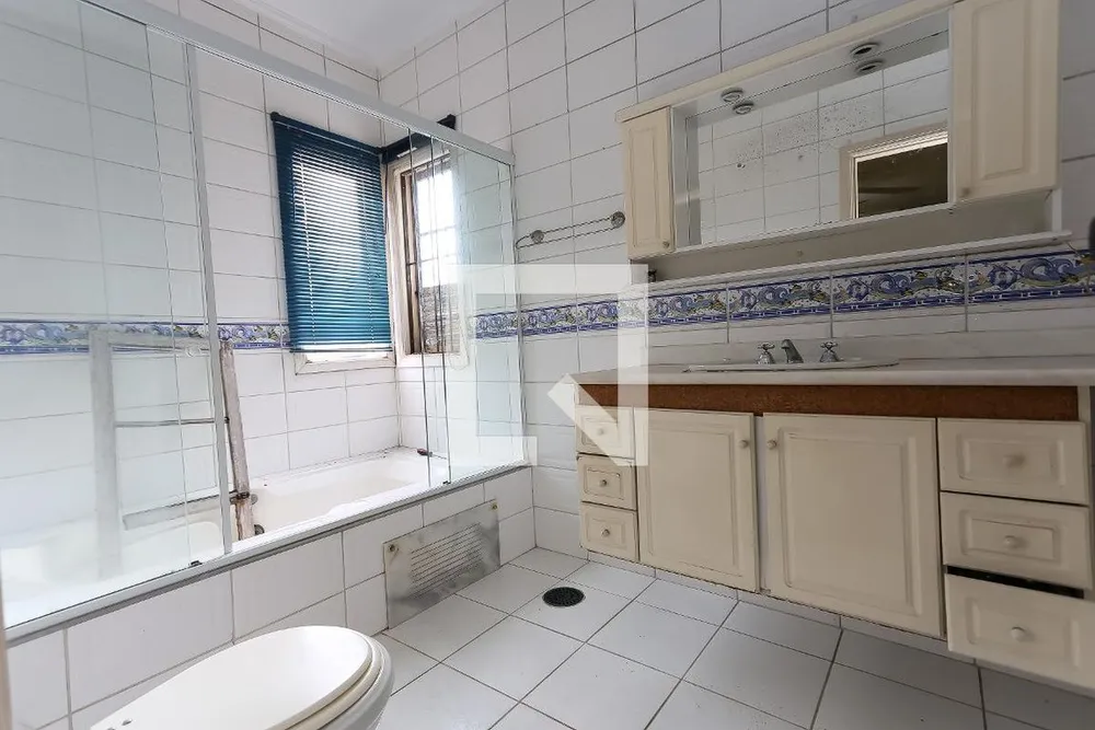 Casa, 3 quartos, 249 m² - Foto 2
