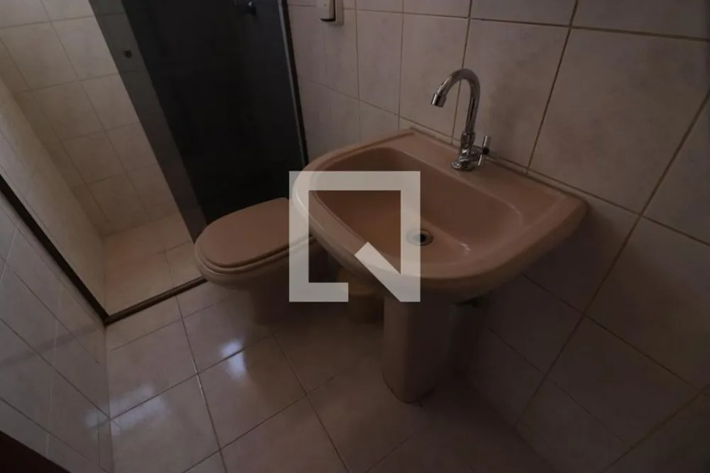 Casa, 3 quartos, 232 m² - Foto 2