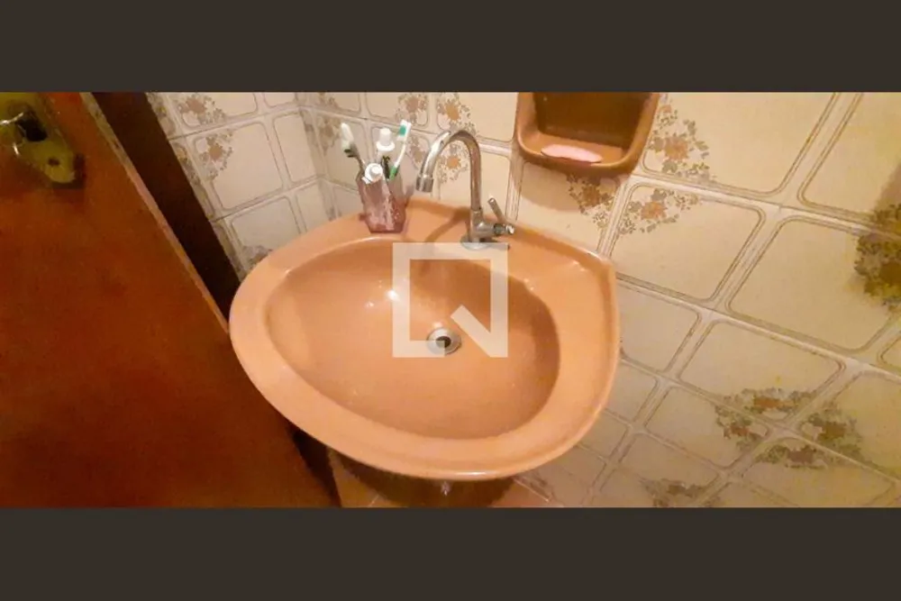Casa, 5 quartos, 180 m² - Foto 2