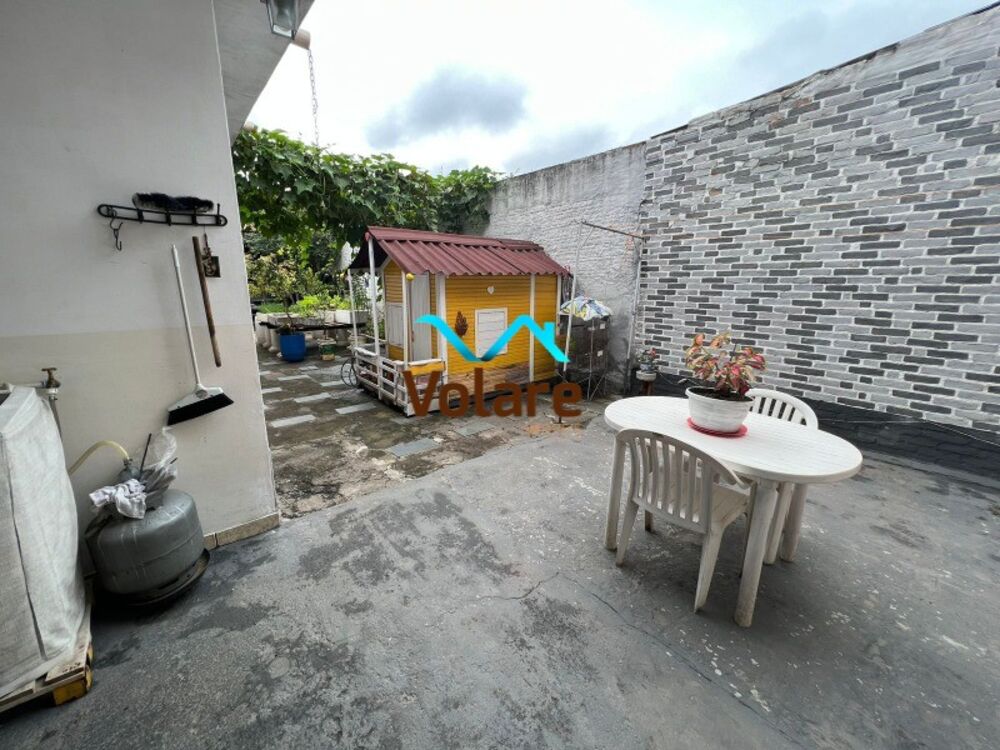 Casa, 3 quartos, 251 m² - Foto 4