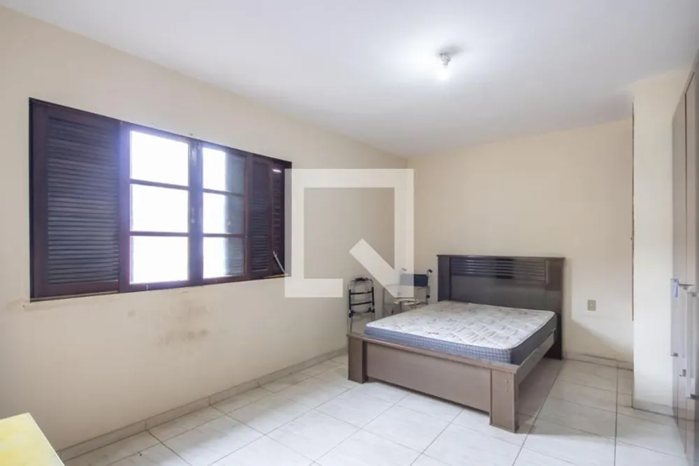 Casa, 6 quartos, 250 m² - Foto 1