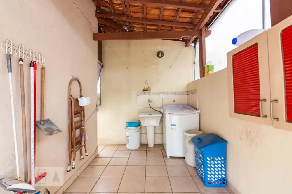 Casa, 3 quartos, 340 m² - Foto 3
