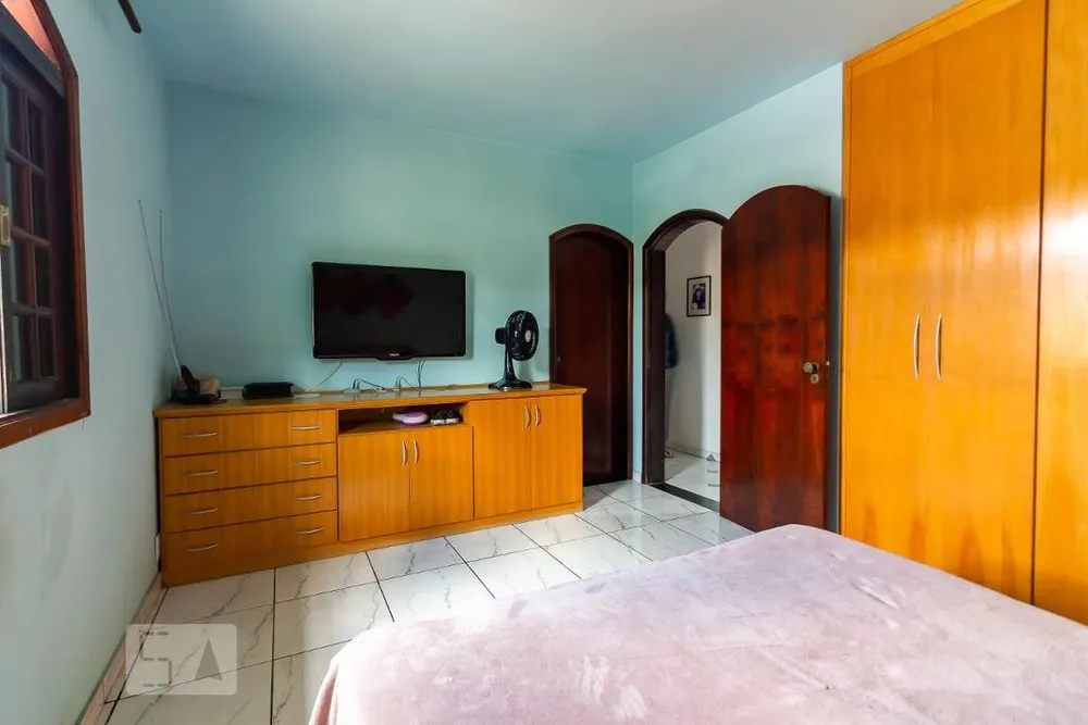Casa, 3 quartos, 340 m² - Foto 1